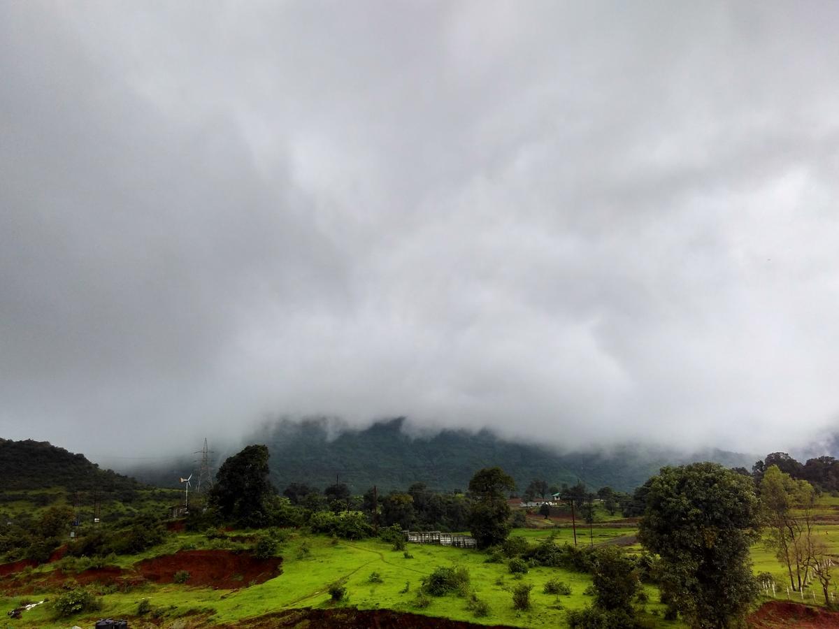 1 India Resort, Igatpuri Exterior photo